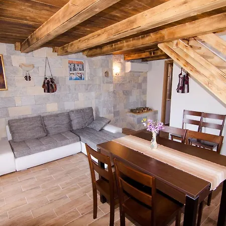 House Radojka Feriehus *