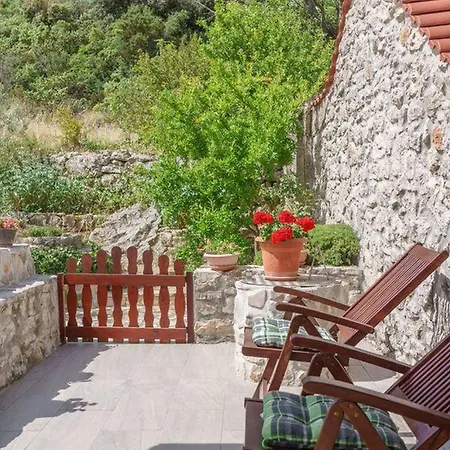 Feriehus House Radojka Tisno