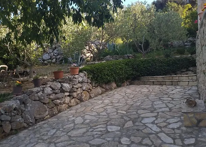 Prázdninový dům House Radojka *