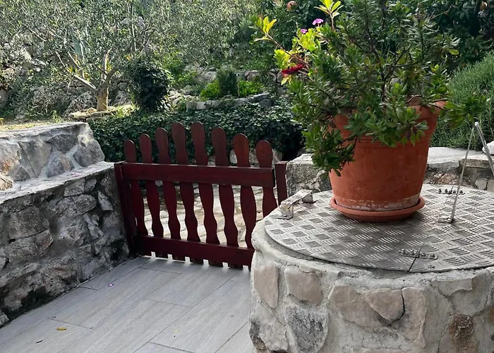 Holiday home House Radojka Tisno